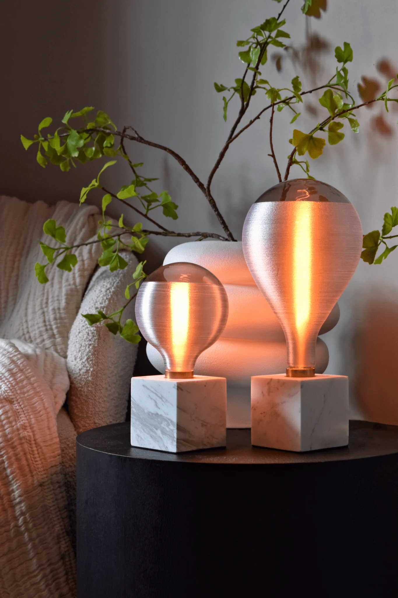 Calex Silk Series LED Bulb - E27 - G125 - Grey - Image 4